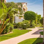 Cortijo Del Mar Апартаменты *